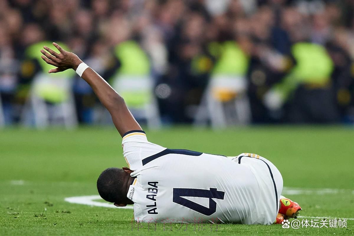 皇马球员集体拒绝降薪:没钱续约水爷 有钱砸阿拉巴?