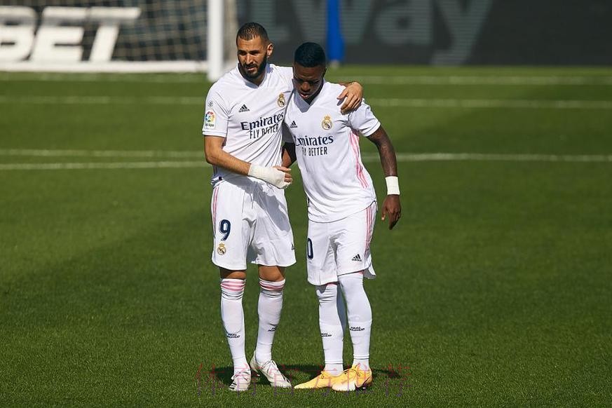 维尼戴帽!本泽马破门 皇马6-0送莱万特西甲降级